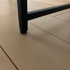 パソコンデスクの画像