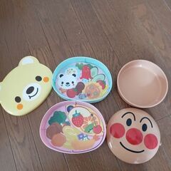 おもちゃ　お弁当箱の画像