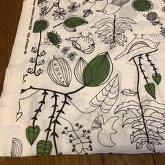 IKEA イケア 植物と鳥のプリント生地　約150×157センチ　緑白の画像