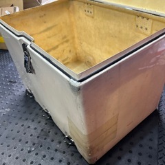 バイク　トップケースの画像