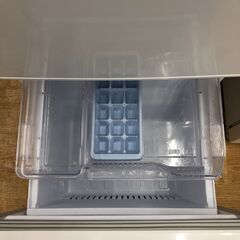 ★リユースのサカイ幸手店★SJ10395★ジモティ割あり★ MITSUBISHI 冷蔵庫 MR-P15EC-KW 146L 18年製 動作確認／クリーニング済み の画像