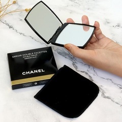 CHANEL シャネル ミロワール ドゥーブル ファセット（ダブルミラー）の画像