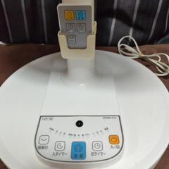 リモコン付き扇風機の画像