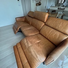 電動リクライニングソファの画像