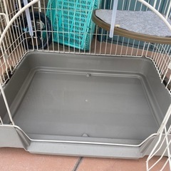 猫　ケージ　キャスター付きの画像