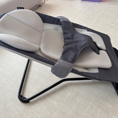 西松屋　スマートエンジェル　バウンサー　グレーの画像