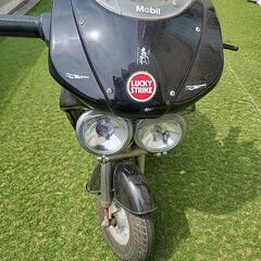 子供の電動バイクの画像