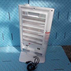 お譲りします！ 首振り機能付き ！！ カーボンヒーター（中古・Aランク）の画像