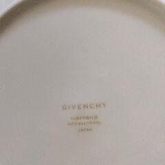 0908-101 GIVENCHY パスタプレートの画像
