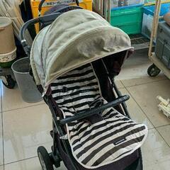 0908-068 Aprica　アップリカ　3輪ベビーカーの画像