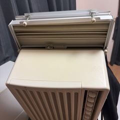 エアコン　窓取り付け用　の画像