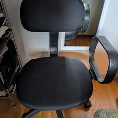 高さ調節可能 椅子 の画像
