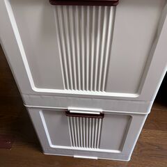 折り畳み 収納チェストの画像