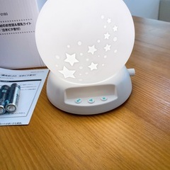 シリコン素材のお世話＆授乳ライト（調光式LED／泣きピタ音付）の画像