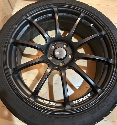 ADVAN Racing RS3 18インチ 8.5J PCD100 5H ブラック 4本セット