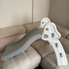 【受け渡し者決定
】ホワイト　グレー　滑り台　室内 の画像