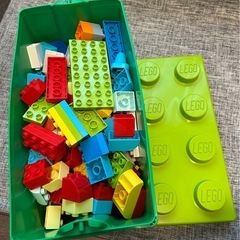 レゴデュプロ1歳半〜　ブロック+ケース+板+消防車とショベルカー付きの画像