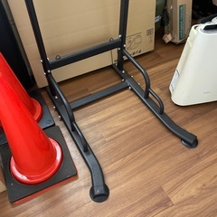 トレーニングマシンの画像