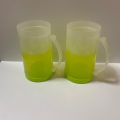 アイスマグカップ凍らせるジョッキーの画像