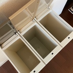 【取引完了】ゴミ箱 キャスター付きの画像