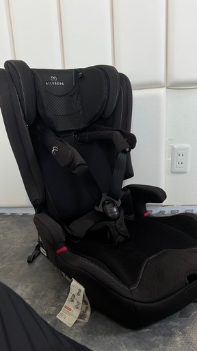 エールべべ　パパッと2プレミアム　チャイルドシート1歳〜11歳頃まで