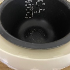 炊飯器の画像