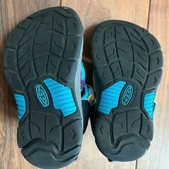 KEEN キーン　ベビーサンダル ウォーターシューズ　レインボー　サイズ13.5cmの画像
