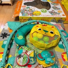 ボールプールの画像