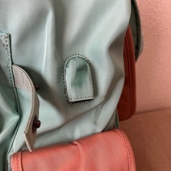 くすみカラー多機能リュック　の画像