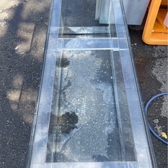 お話中　大型 アクリル水槽　1280×450×600㎜　板厚15㎜　熱帯魚　アクア　水漏れ確認済　中古　③の画像