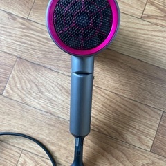 ヘアドライヤーの画像