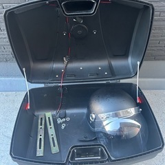 バイク　リアボックス　トップケース　汎用　大型の画像