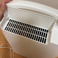 除湿機　コロナ　2019年製の画像