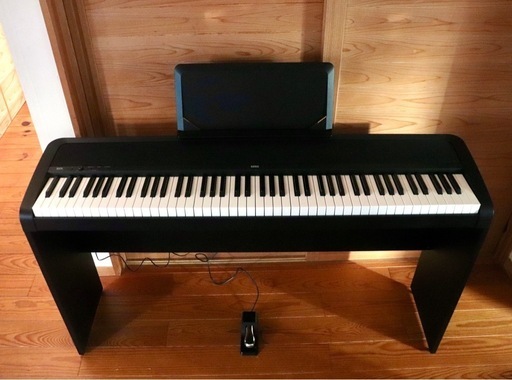 【値下げしました！】電子ピアノ　KORG B2N スタンド付 