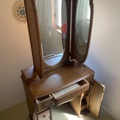 アンティーク　ドレッサー　三面鏡の画像