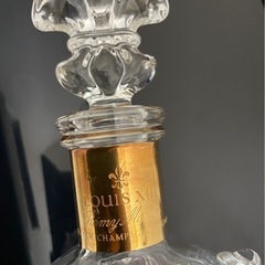 クリスタルガラス　
空ボトル BACCARAT レミーマルタン ルイ13世 バカラ社製クリスタルガラスの画像