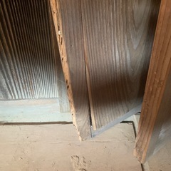 古い木製雨戸4枚の画像