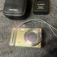 美品 Panasonic LUMIX DMC-TZ10の画像