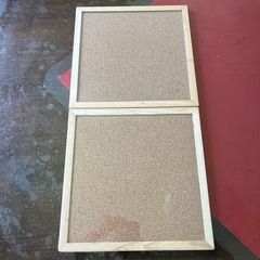 両面コルクボード30×30 未使用品の画像