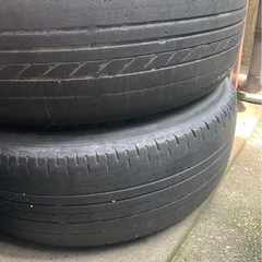 ハイエース　タイヤ付きホイールセットの画像