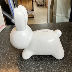 M2509-094 ミッフィー こうさぎバンク 大 貯金箱 キズ汚れ有りの画像
