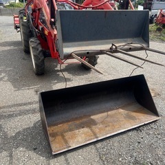 ヤンマー トラクター AF-33 エアコンキャビン フロントローダー付き 33馬力 青森県十和田市の画像