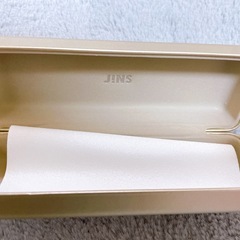 JINS ゴールド メガネケース、メガネ拭きの画像