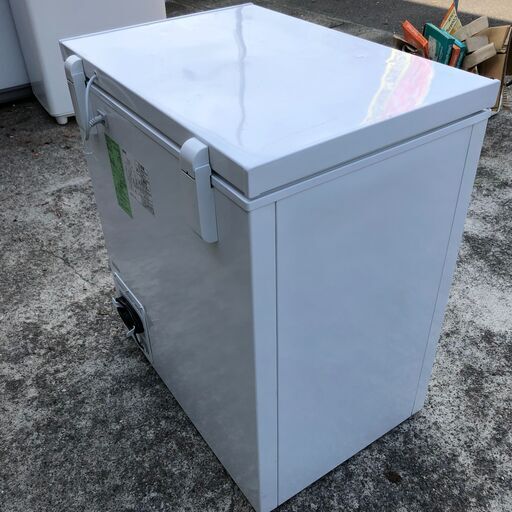 ２０２１年製　アイリスオーヤマ 冷凍庫 142L ホワイト ICSD-14A-W 上開き式 直冷式
