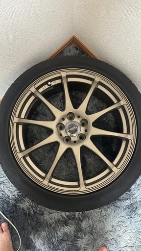 タイヤ、ホイール 215/45R18