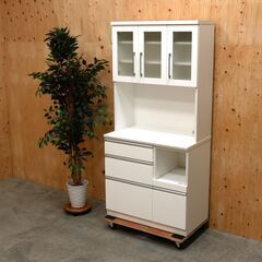 【9/11受渡予定】≪zyt2433ジ限≫ 美品 ニトリ キッチンボード/食器棚 2021年製造 RESUME/レジューム 幅90cm 高さ190cm (上)90TG-H WH (下)90QL-R WH ホワイト 中古家具/宮城県仙台市 70905-01の画像