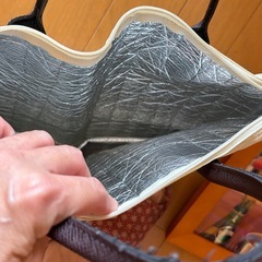 保冷バッグ　写真立て　無印のファイルケース　の画像