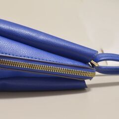 未使用品　スクエアミニショルダーバッグ　ブルーの画像