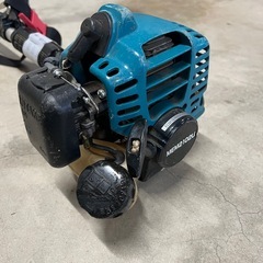 始動OK！ マキタ エンジン刈払機 MEM2102U 草刈機 現状渡しの画像