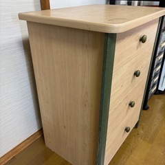 キャビネットの画像